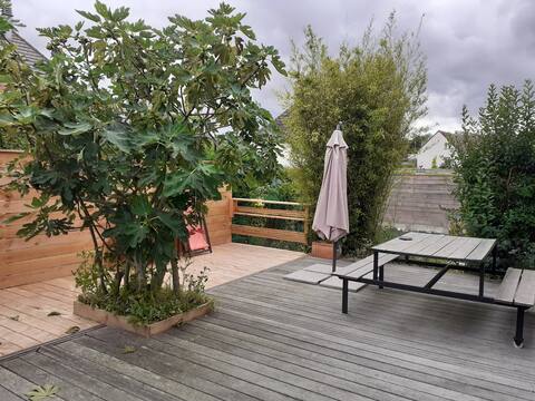 F3  fully renovated March 2023 , two bedrooms.