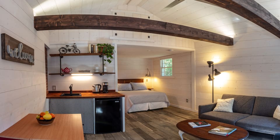 Airbnb Columbus Vacation Rentals Places To Stay