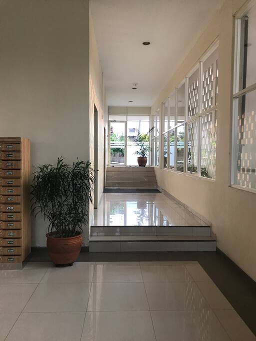 Path to go to swimming pool