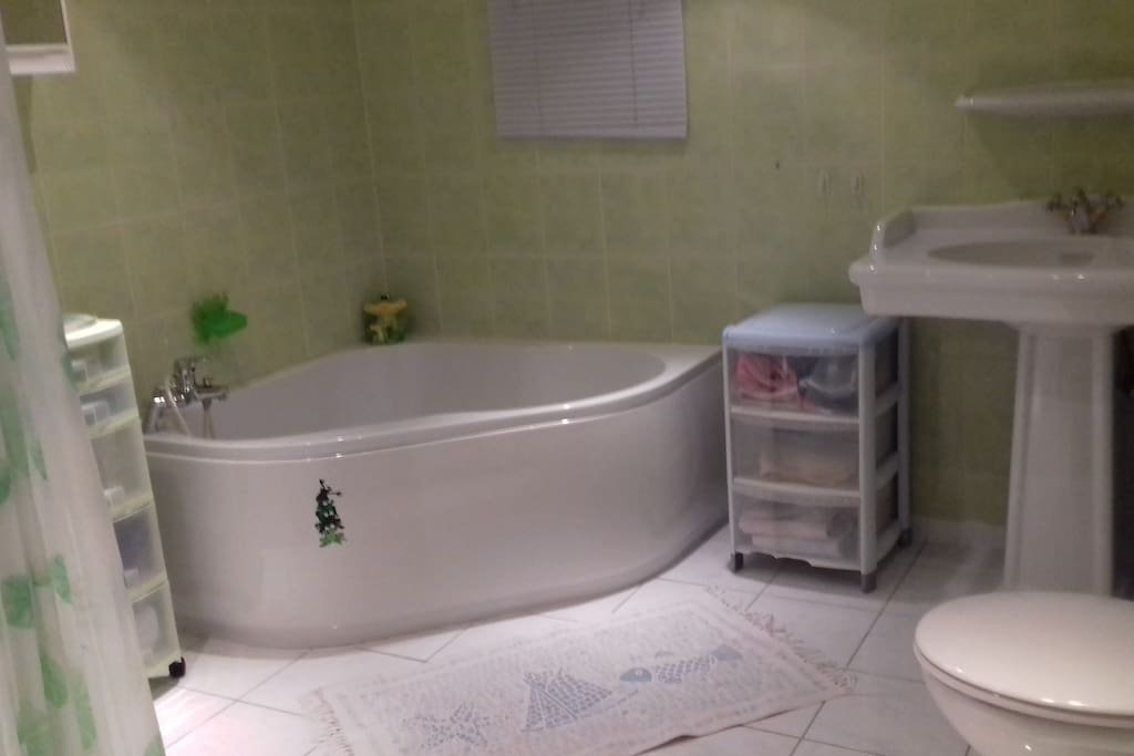 salle de bain chambre 1 et 2