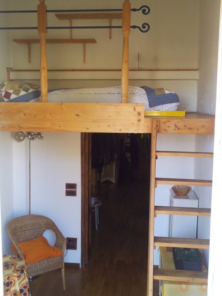 Single room with terrace access
