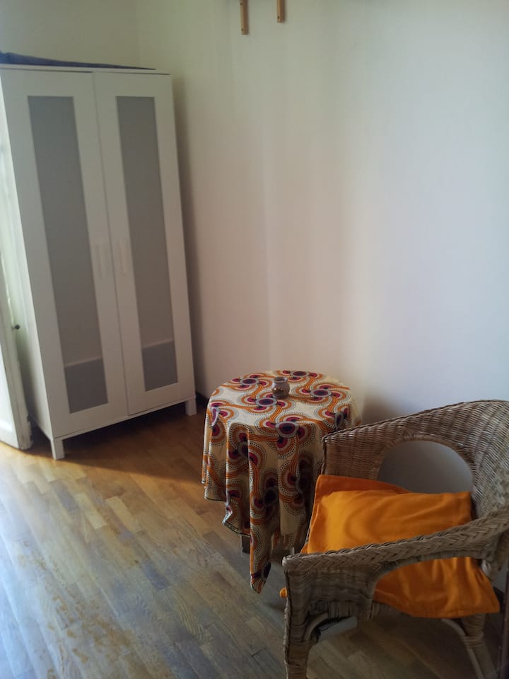 Single room with terrace access