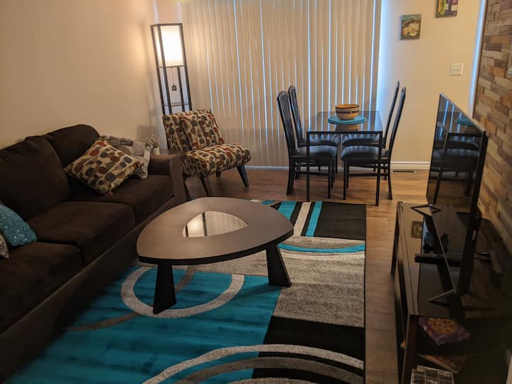 Cozy 1 Bedroom Apartment/Shelby Twp, Mi. (Apt 1) Apartments for Rent