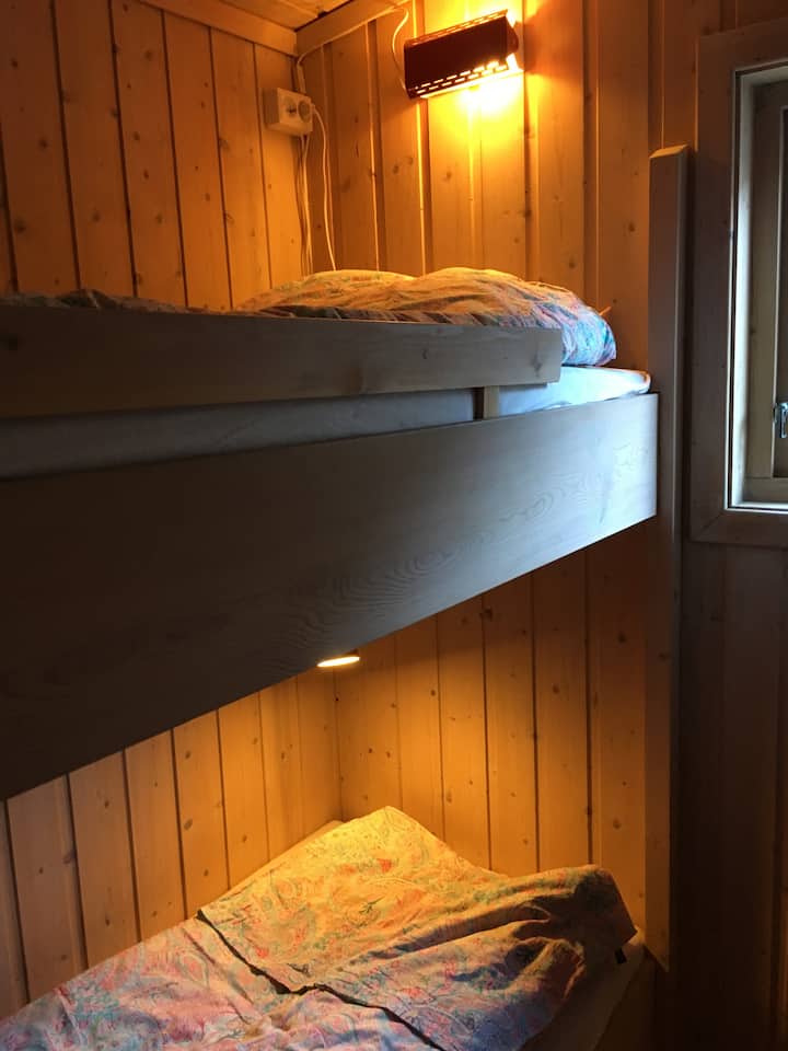 舒适：床单在峡湾的新鲜空气中晾干（ 2张单人床）