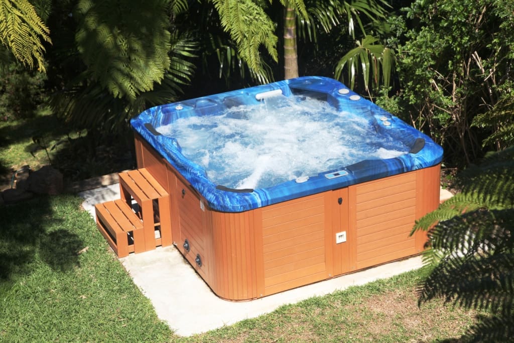 Spa bath - 6 person