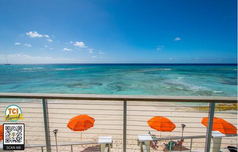 LOVE Villas *** SEAHORSE Villa *** COURTESY Car **