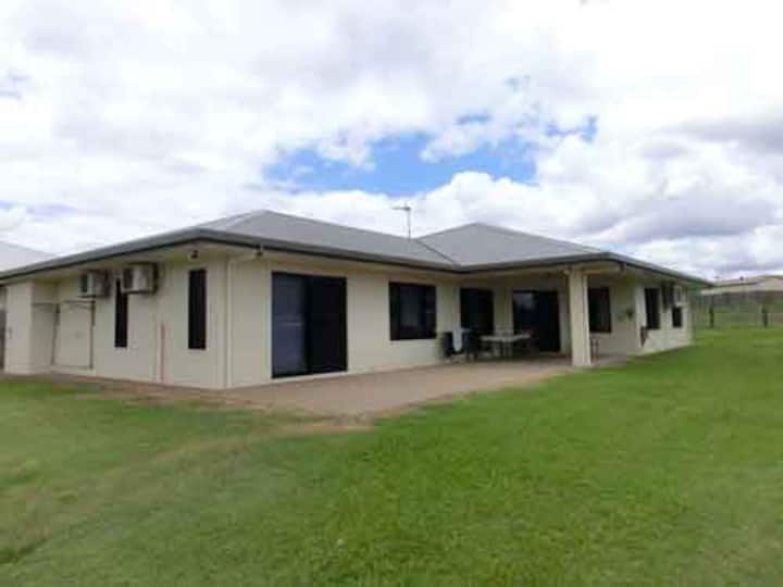 Mareeba Holiday Rentals & Homes Queensland, Australia Airbnb