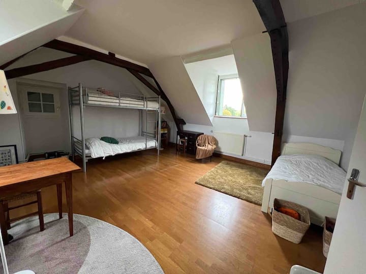 Детска стая.