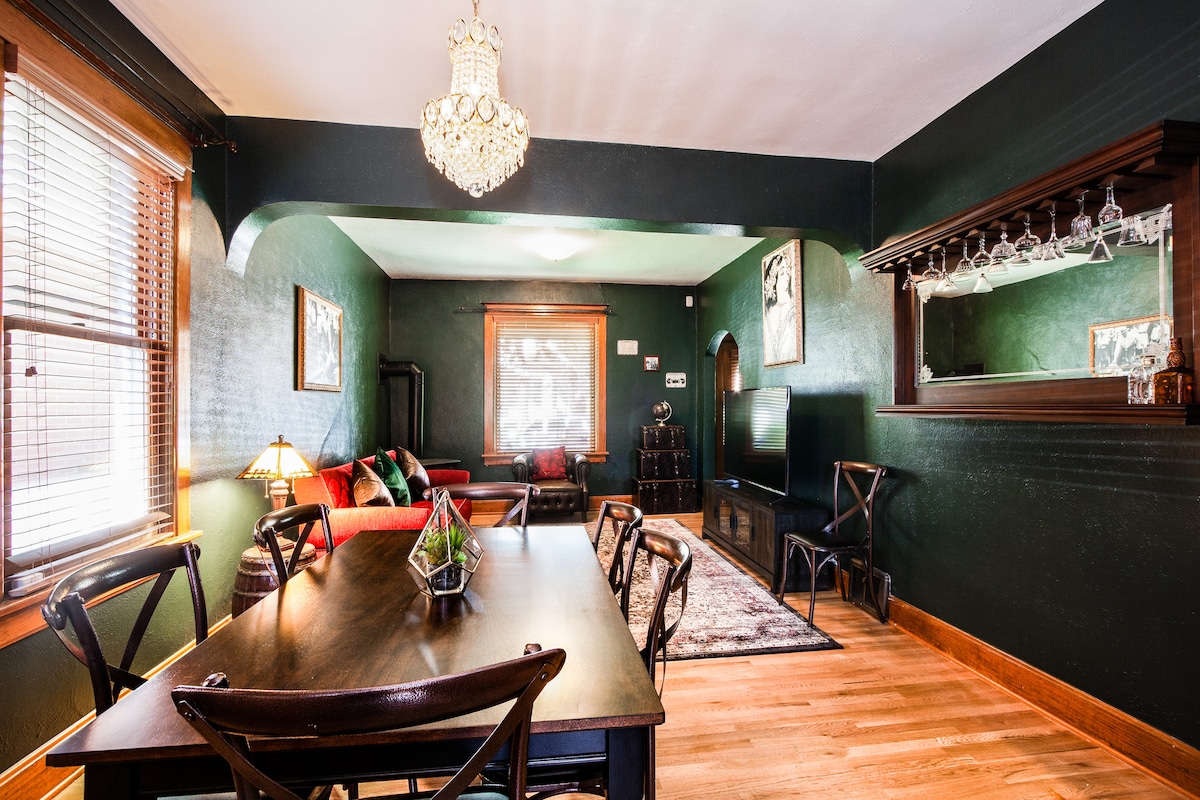 Stylish Denver Airbnb Highlands Bungalow Speakeasy