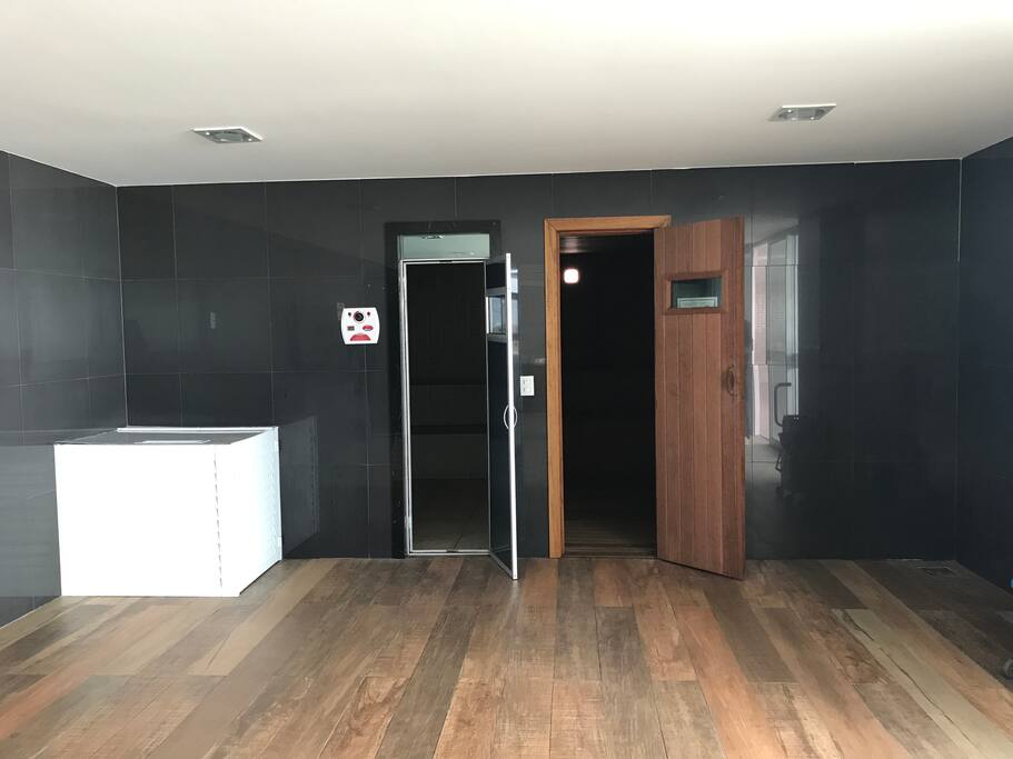 Sauna seca e vapor