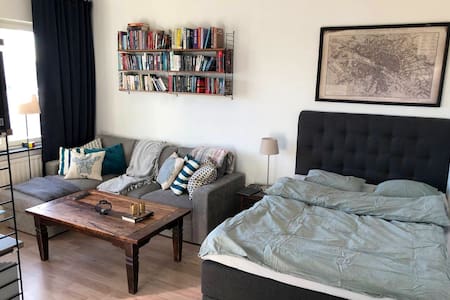 Cosy studio, close to central GBG!