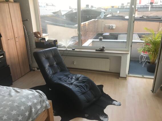 Airbnb Venloer Str 458 Vacation Rentals Places To Stay Nordrhein Westfalen Germany