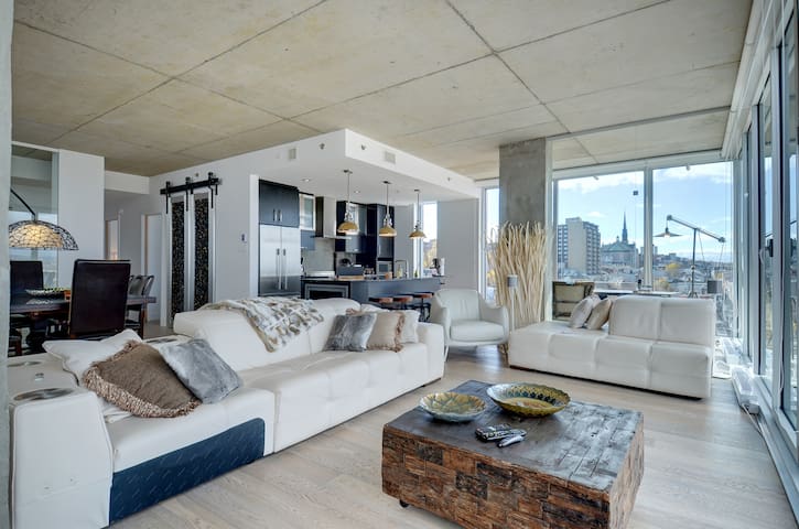 Les Immeubles Charlevoix – 760809 Grand Penthouse