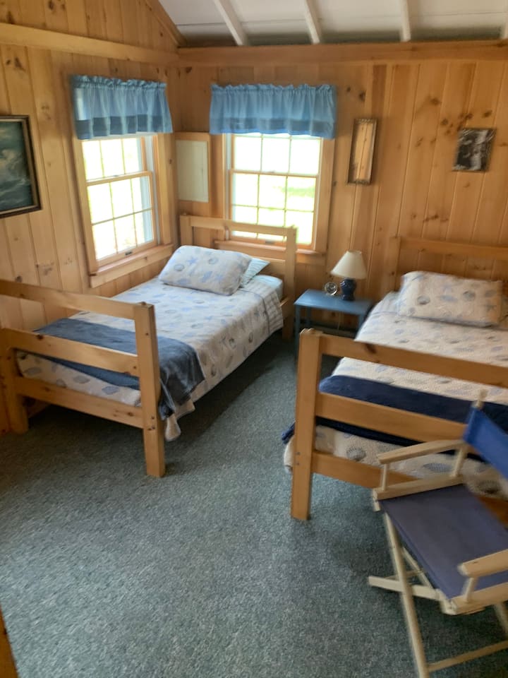 საძინებელი 1