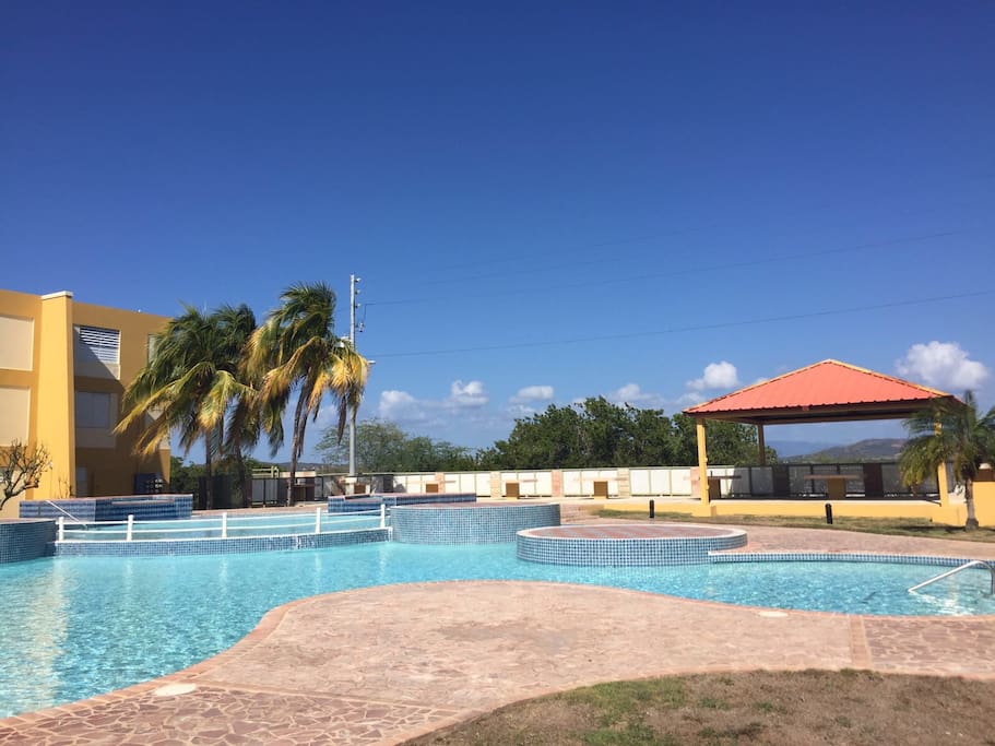 If you just want to enjoy the sun,this is the place
