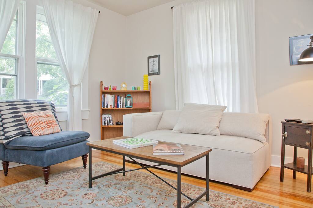 Hyde Park Bungalow close to UT & DT Houses for Rent in Austin, Texas