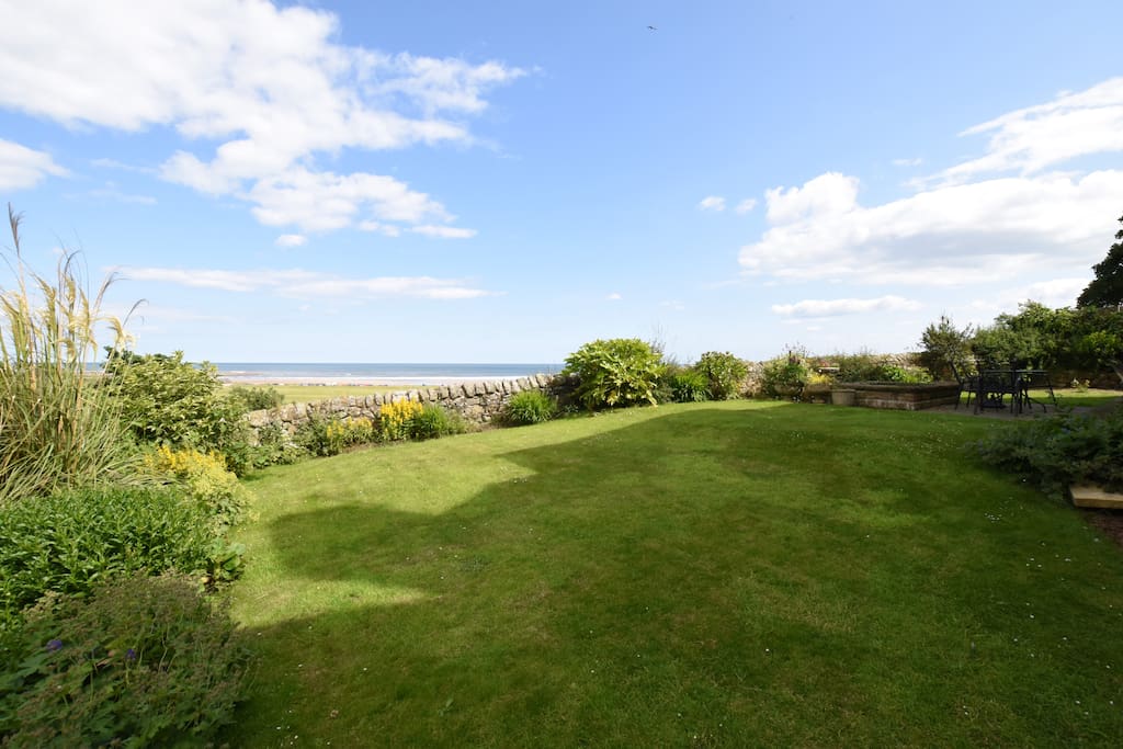 Views to the sea from living room/dining area