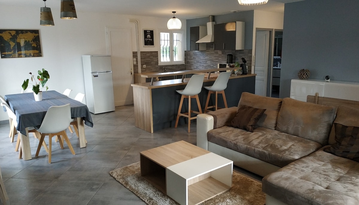 Otvorená obývacia izba - iný výhľad