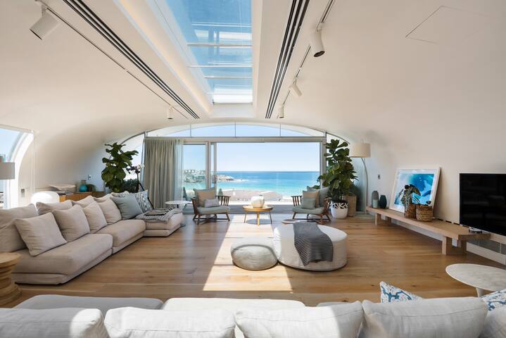Great Bondi Penthouse, Amazing view & Private Pool gallery image 2