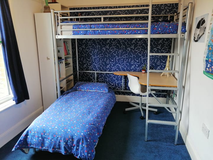 הפוטון יכול לשמש כמיטה נוספת