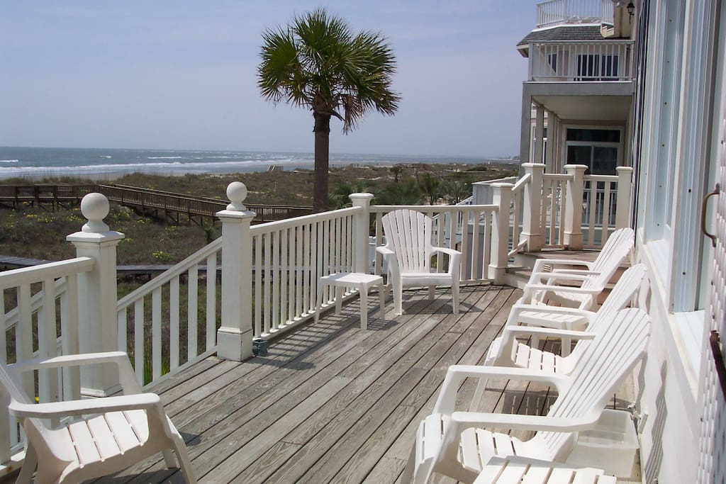 BEACHFRONT CHARLESTON 6BR/4.75 BA GLORIOUS VIEWS+ - Houses for Rent in