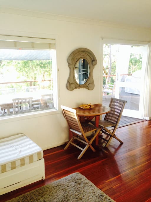 Family room outlook (inc daybed)