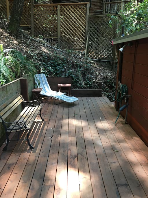 Back deck with Barbeque and Nestled in Redwoods