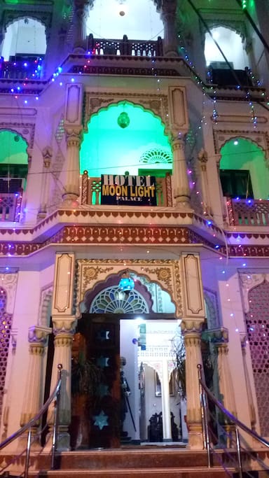 Hotel Entrance pic