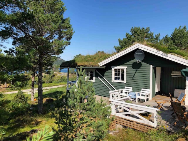 Flatanger cabin on the coast of 

Mid-Norway.
