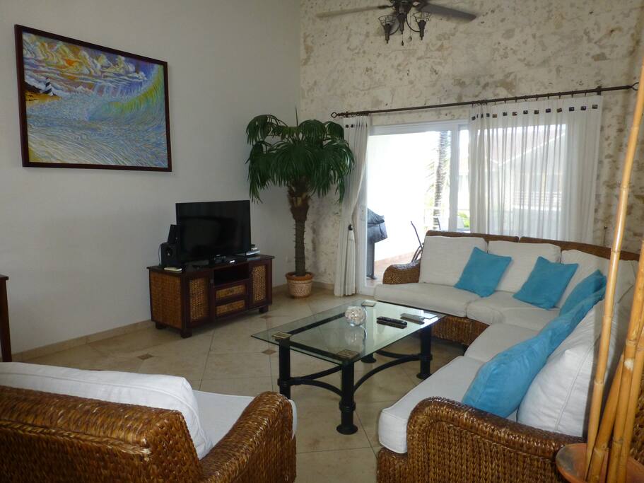 Living Room with flatscreen TV