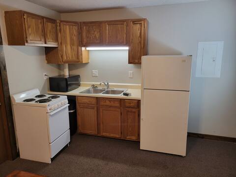 Ensuite apartment - No cleaning fees!