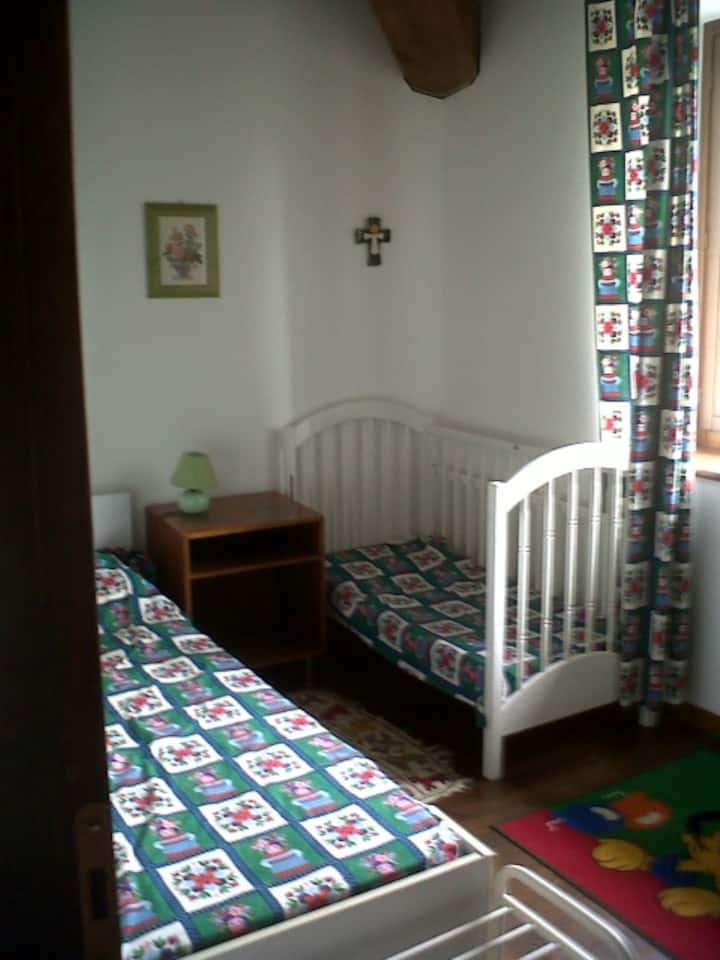 single bed room + lounger / the single bedroom + child bed