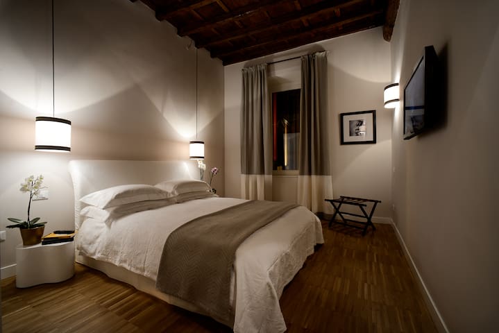 architect designed apartment near Coloseum