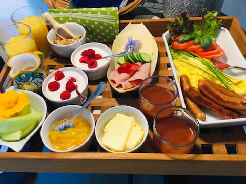 Popular Airbnb listing: Gilleleje - Vipsebo annex Bed & Breakfast in Gribskov