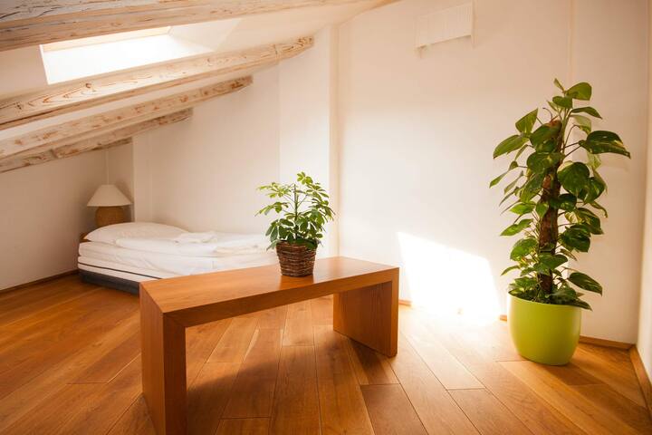 Kozna Loft AB 5-Bedrooms, 3-Bathrooms (Old Town) gallery image 5