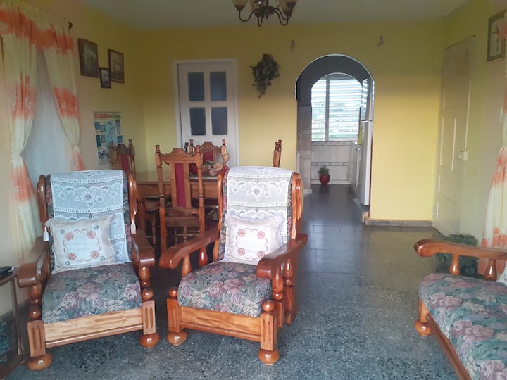 Obývačka alebo obývačka. O tento priestor sa s nami môžete podeliť 