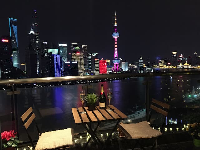 【TOP】180度全江景套房 俯瞰外滩陆家嘴 130平超豪华