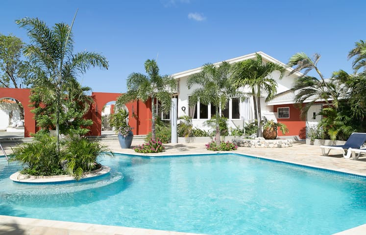 Spacious Lovely apartment MangooZ