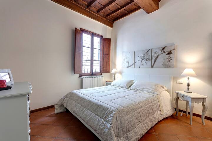 MAISON CHARLOTTE gallery image 3