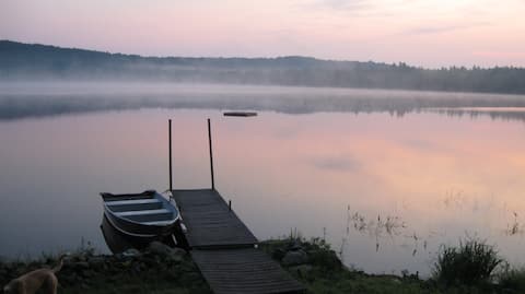 Popular Airbnb listing: Quiet Retreat; Barker Pond Farm Cabins, LLC: Pine in Maine