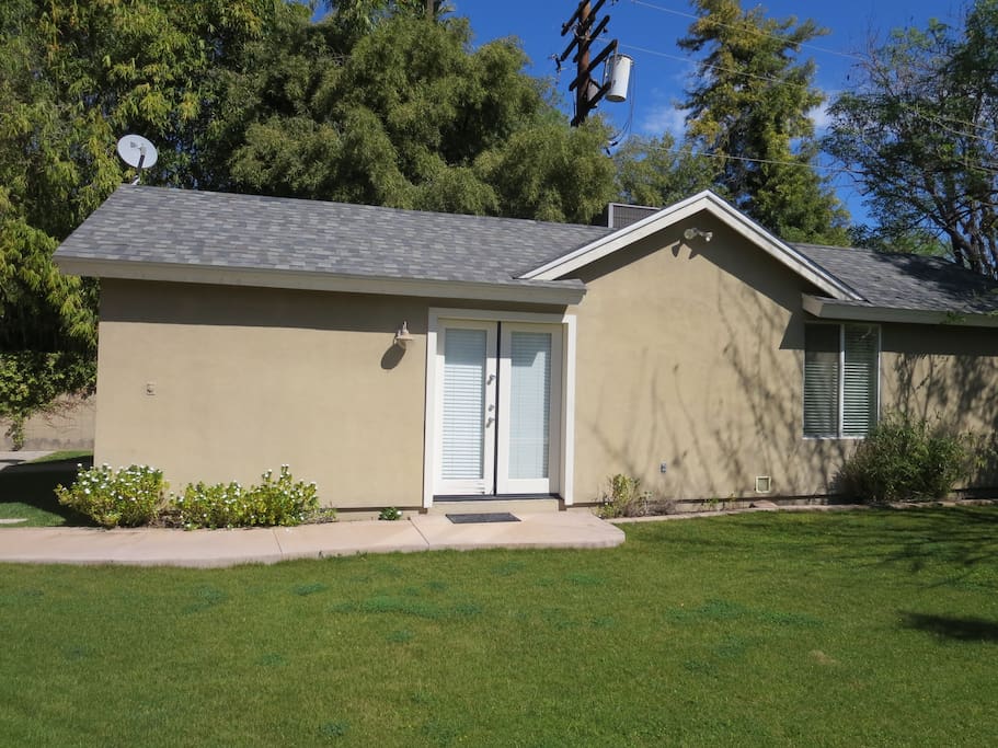 Guest house in North Downtown PHX Guesthouses for Rent in Phoenix