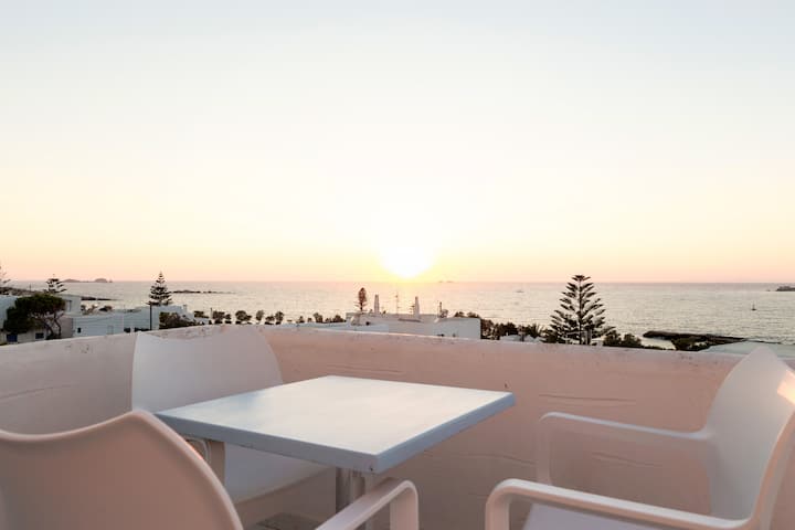 APT No 2: ROOM TERRACE WITH PANORAMIC SUNSET SEA VIEW