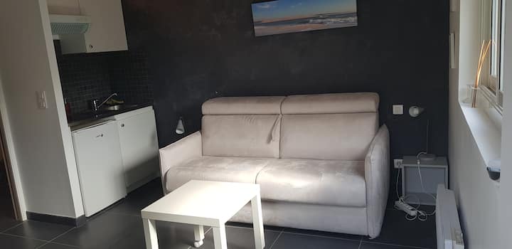 Studio Indépendant Dans Propriété - Plan-de-Cuques