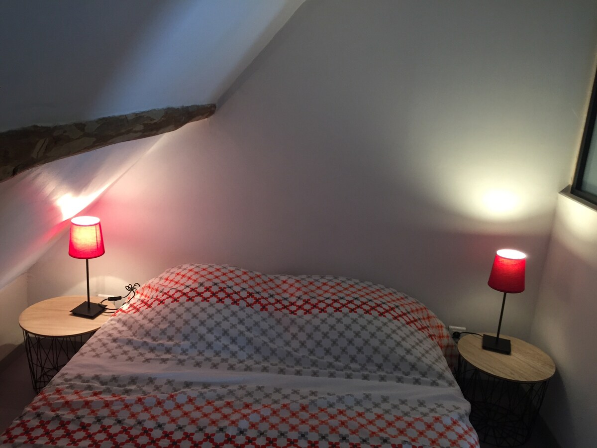 غرفة النوم 2