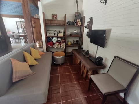 Successful Airbnb property: Picumã refuge# pool, SFXavier_rarity stream in São José Dos Campos