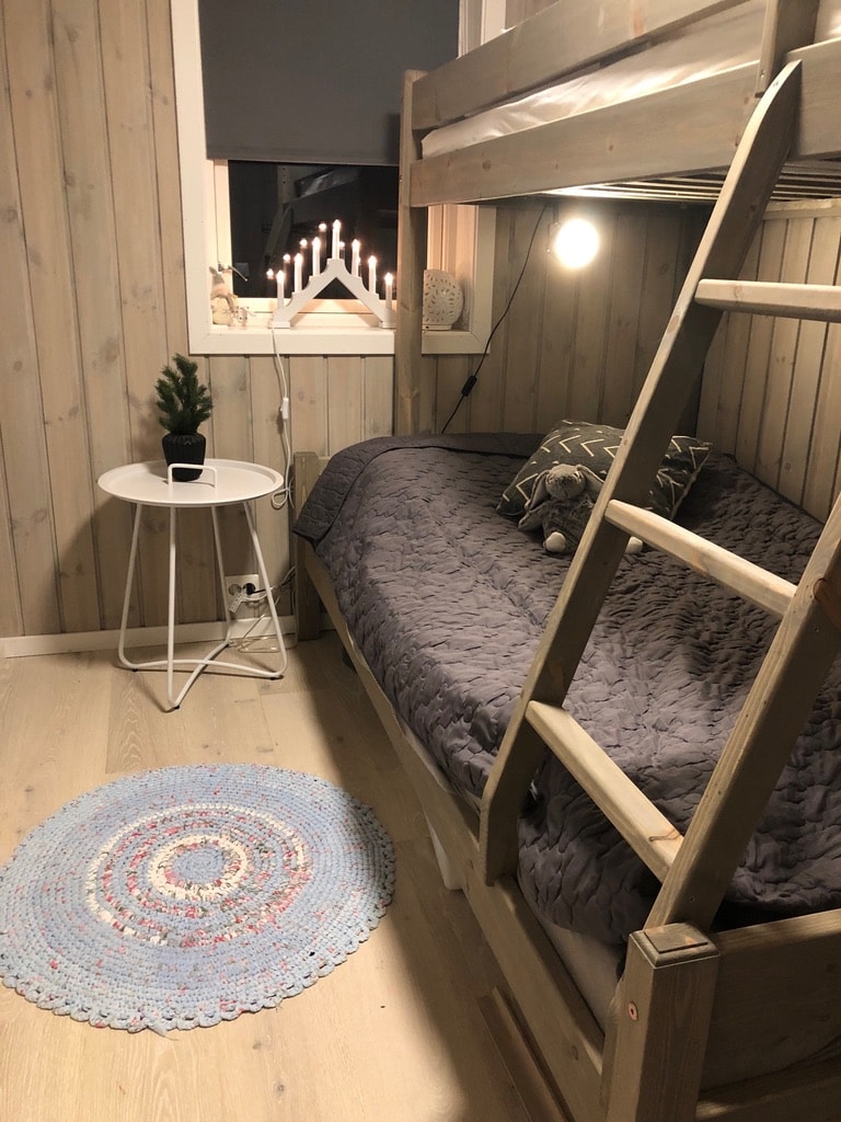 2. spálňa, rodinná posteľ pre 3 osoby.