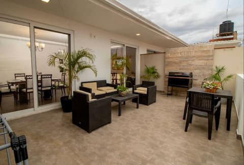 Lovely apartment with a large and private terrace!