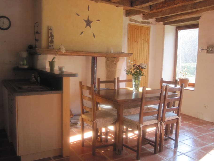 le salon-cuisine américaine