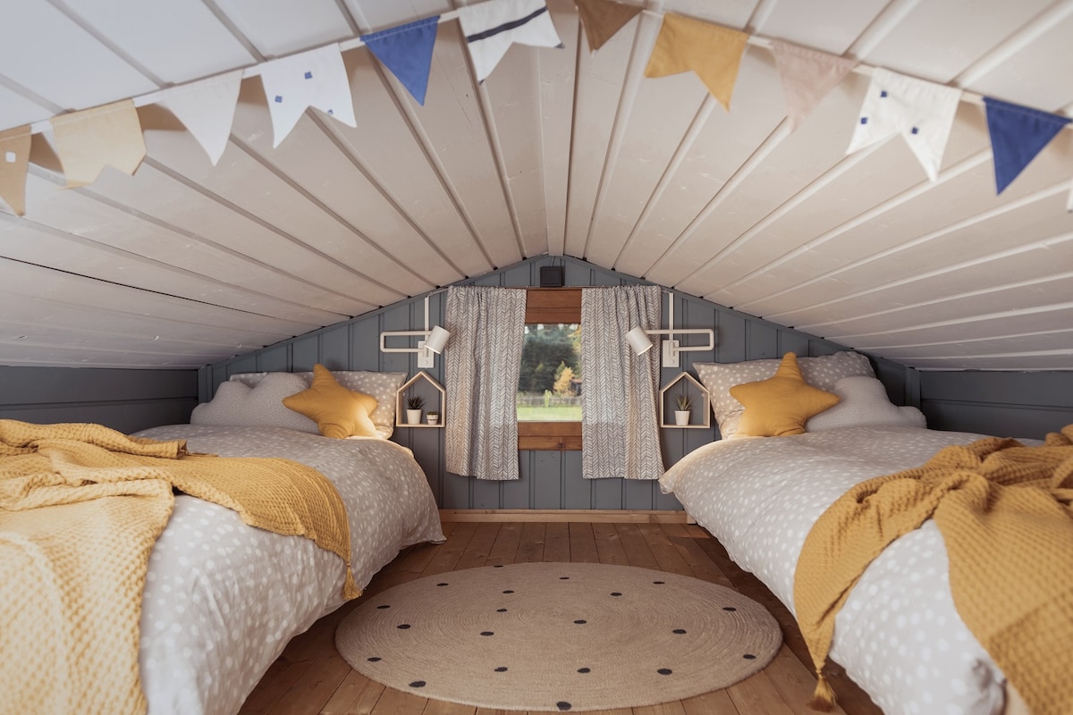 Dachmenarde "Frieda" לילדים