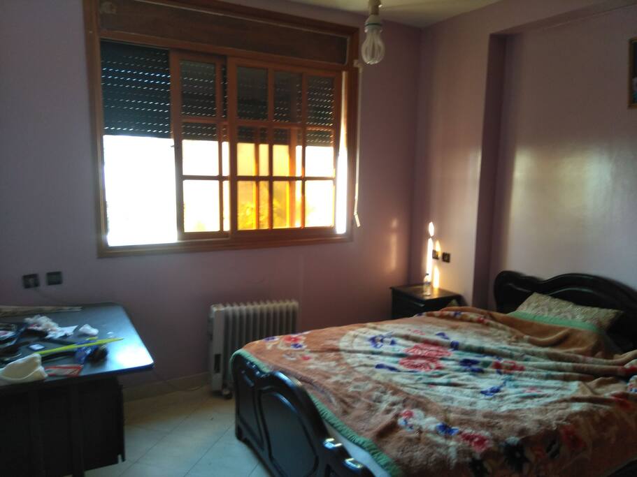 chambre 1 avec bureau,wifi...